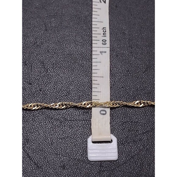 **Sale** 18KT GP twisted necklace and bracelet set - Picture 7 of 10